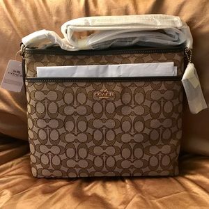 Coach Signature Crossbody/ Messenger Bag!!!